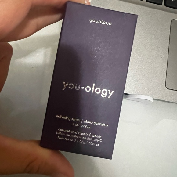 Younique vitamin c treatment. New in the box. - Picture 1 of 1